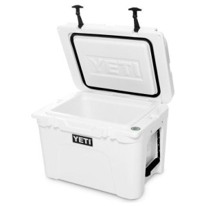 Yeti best sale tundra 35