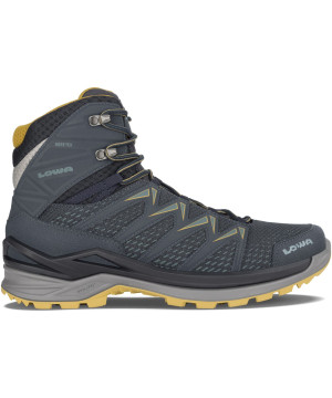 Lowa Toro Pro GTX Mid